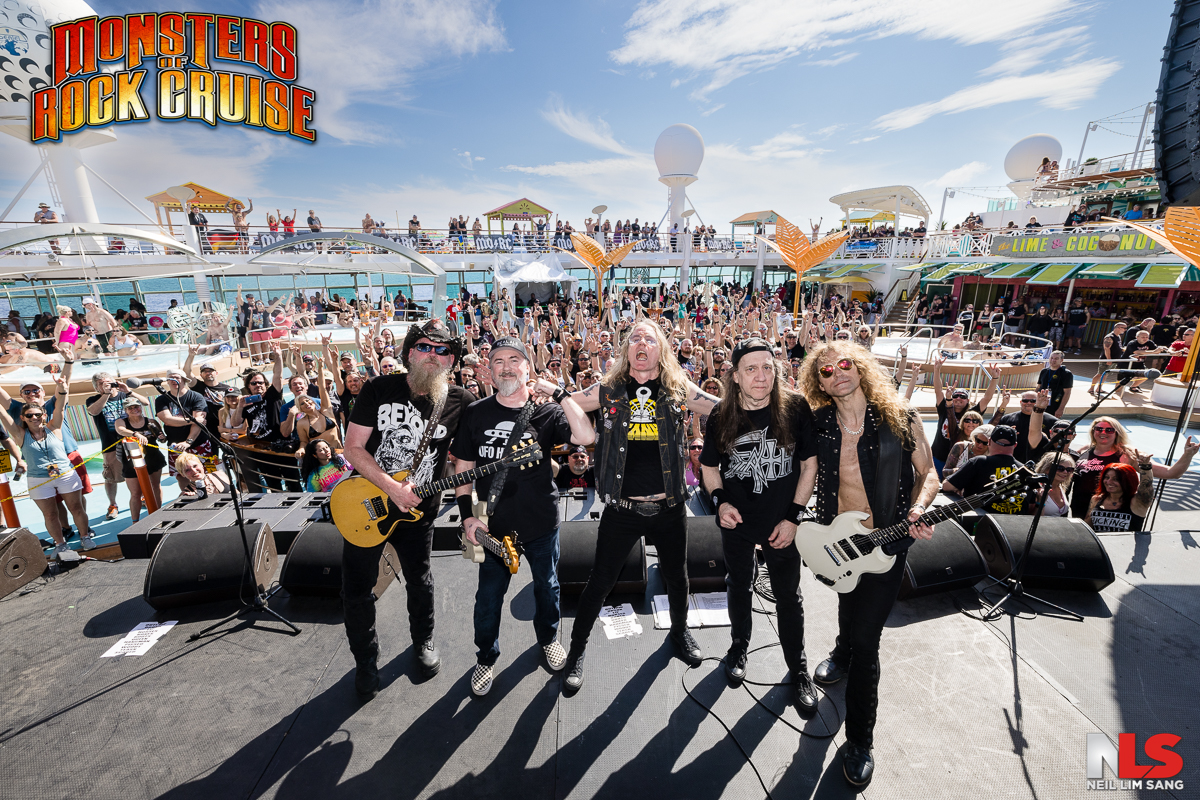 DangerousToys-EndOfShowPic