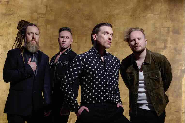 2Crop-Shinedown-Press-Photo-PC-Ebru-Yildiz-copy-2